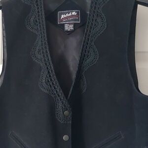 Black Lace Trim Vest - Leather